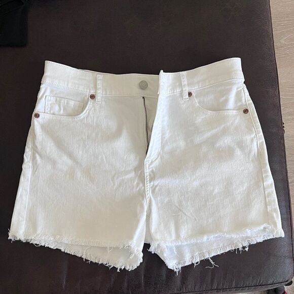 LOFT White Denim 3” Shorts Cut Off Mid Rise Sz 2/26 - Picture 2 of 6